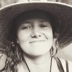 Meet your Posher, Calli